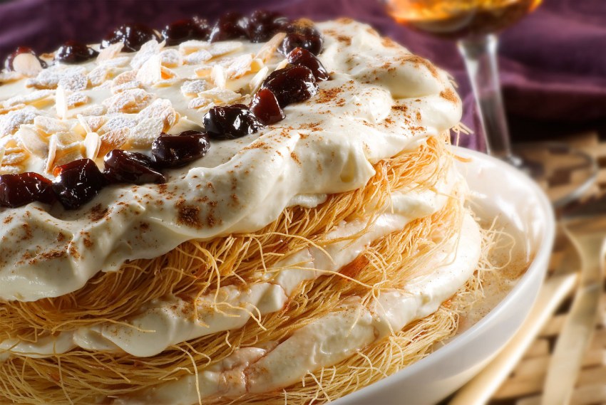 Греческий десерт катаифи