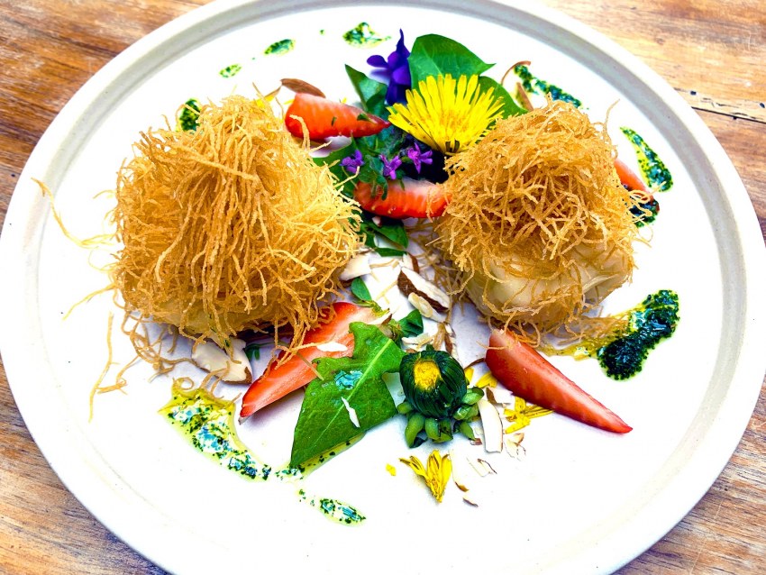 Турецкое блюдо с катаифи и начинкой