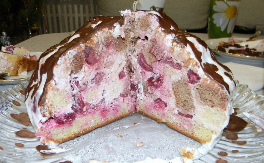 Шварцвальдский Schwarzwälder Kirschtorte