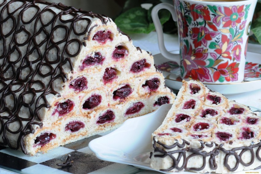 Пряная вишня Полина Филимонова