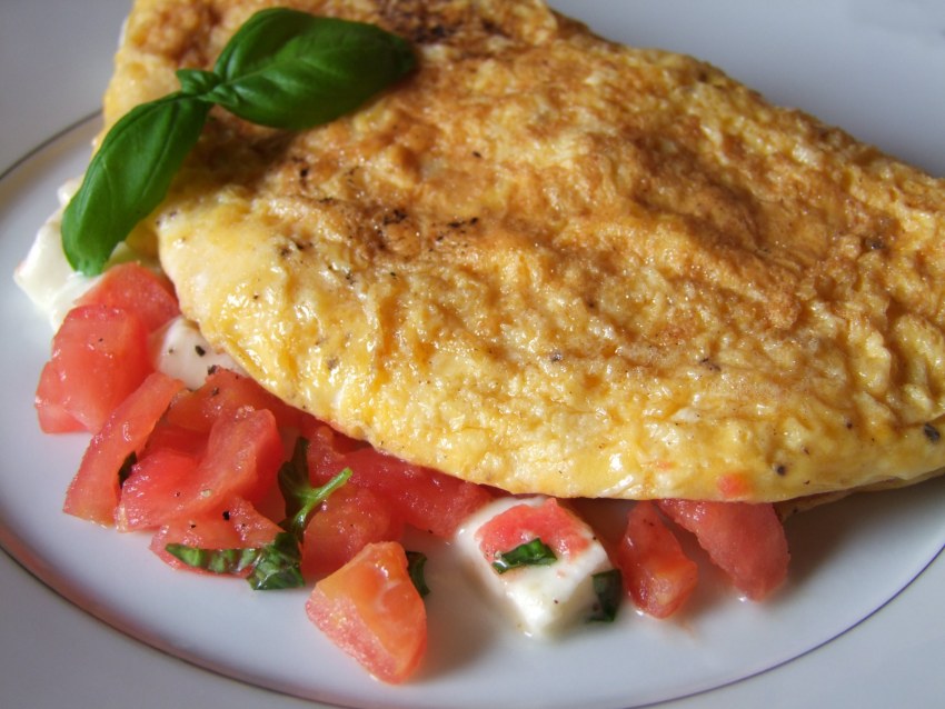 Омлет на сковороде