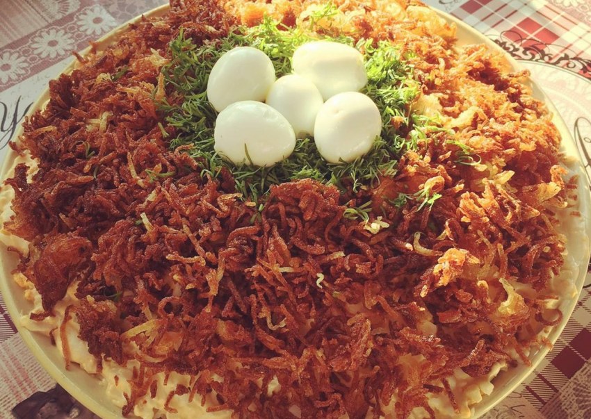 Салат перепелиное гнездо