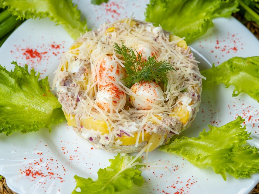 Салат гнездо перепелки