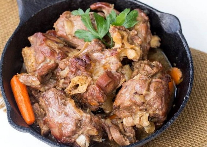 Индейка тушеная с овощами