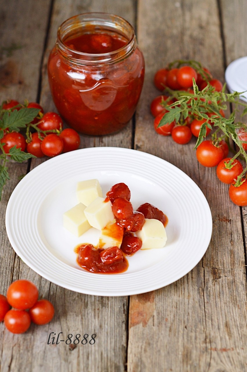 Помидоры с луком