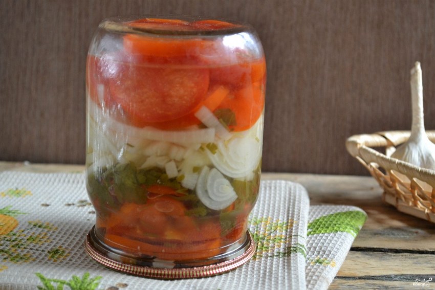 Помидоры фаршированные капустой