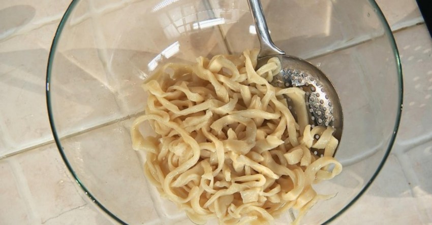 Лапша домашняя на яичных белках