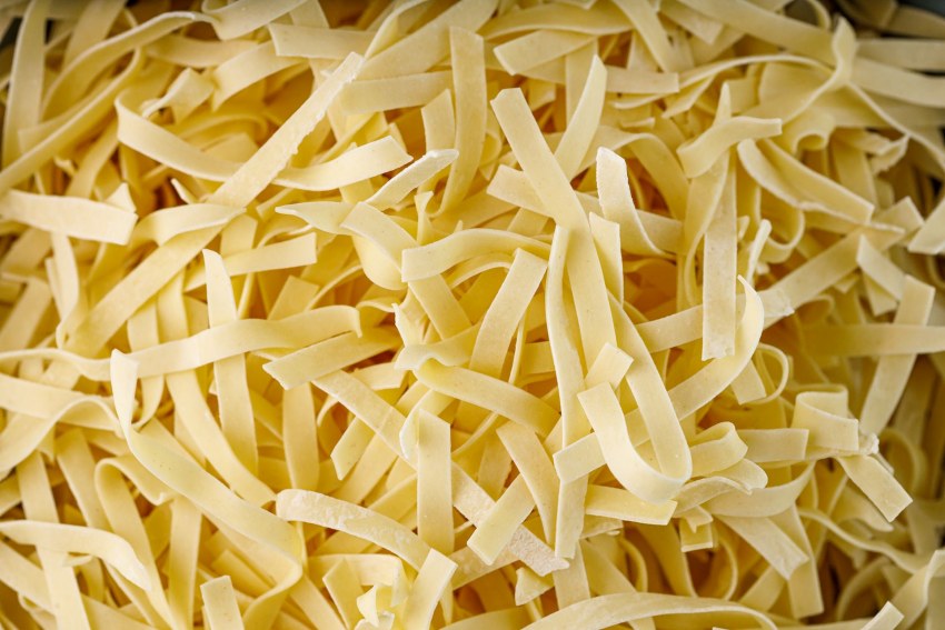 Приготовление лапши домашней