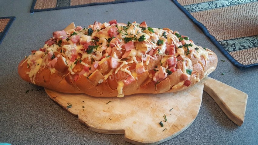 Пицца в булочке