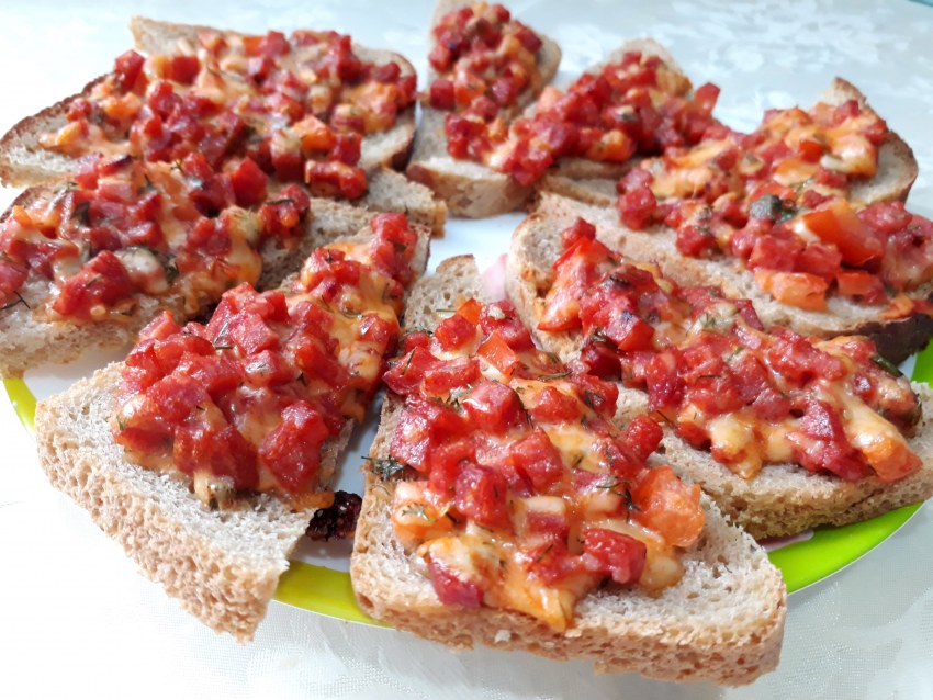 Пицца бутерброд