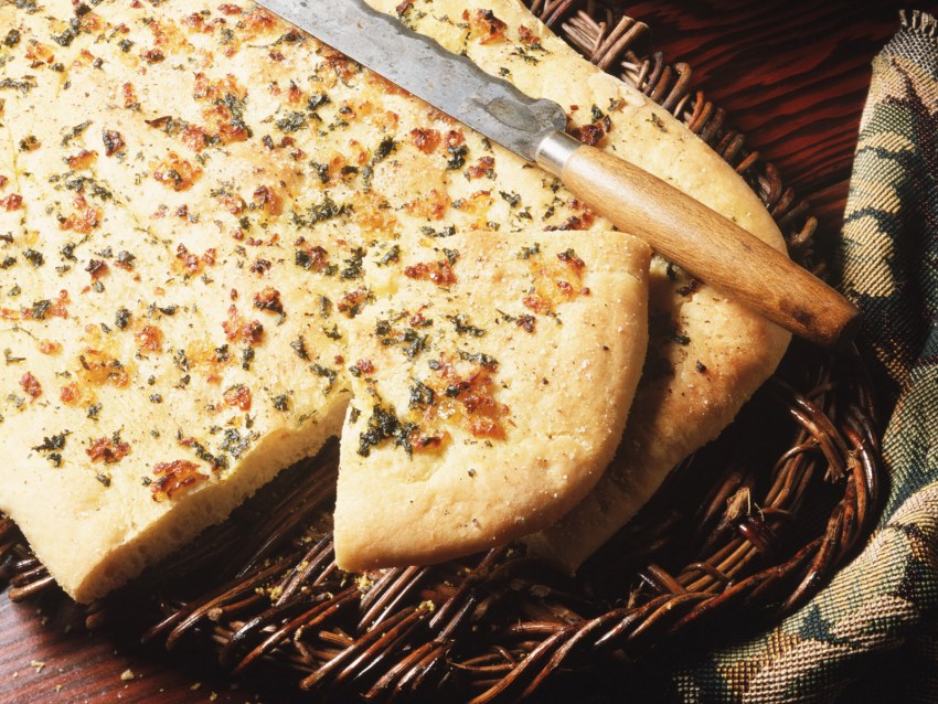 Пицца на батоне