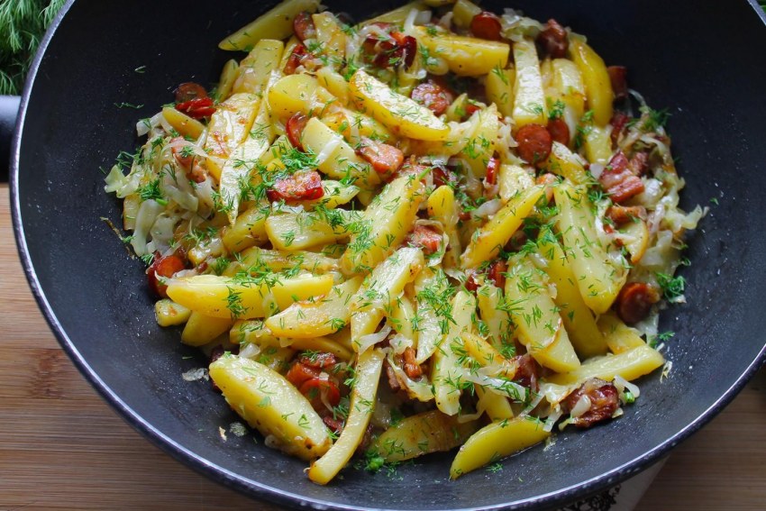 Жареная картошка с капустой