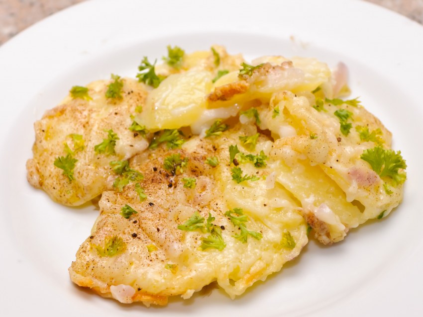 Картофель под сыром