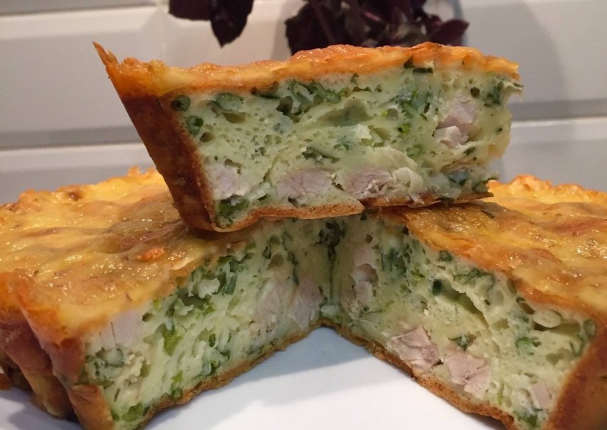 Луковый пирог с сыром