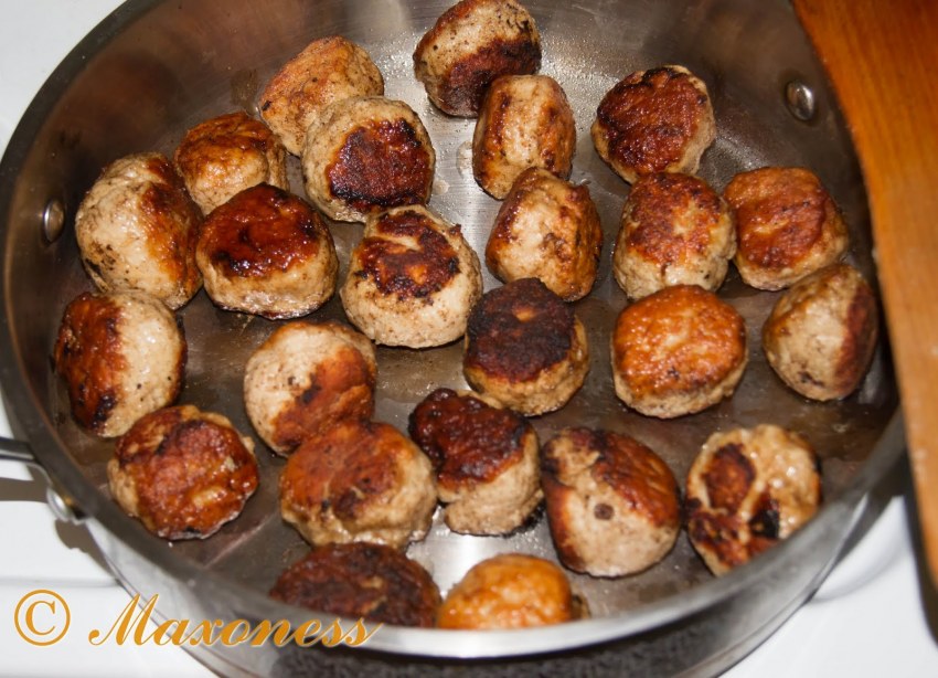 Фрикадельки из куриного фарша