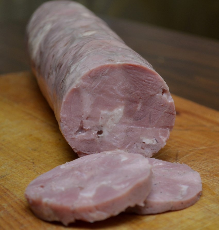 Ветчина из свиной рульки