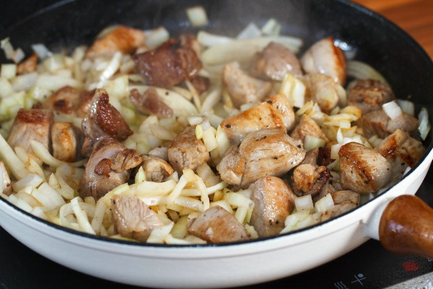 Макароны, паприкаш