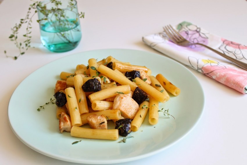 Паста с томленой говядиной