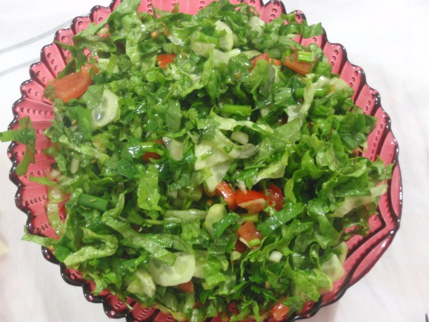 Салат с макаронами и тунцом