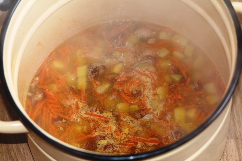 Суп с бараниной и нутом