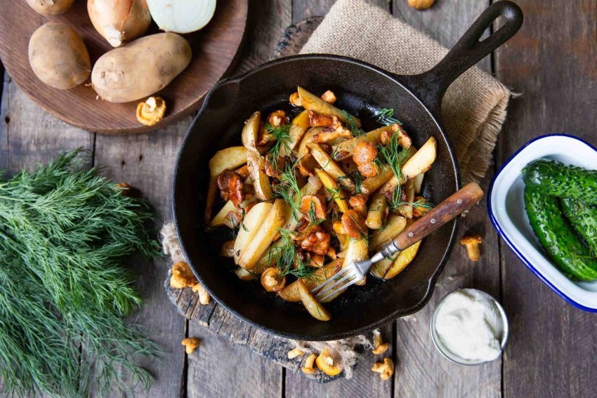 Лисички грибы жареные с картошкой