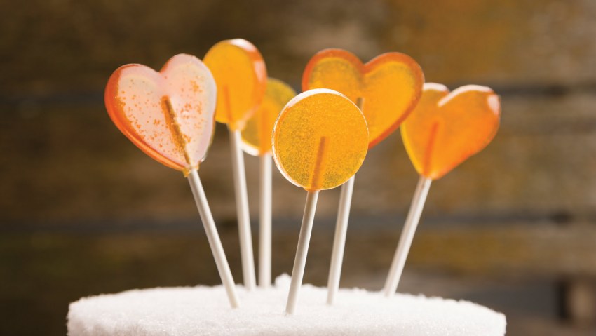 Леденцы на палочке в домашних