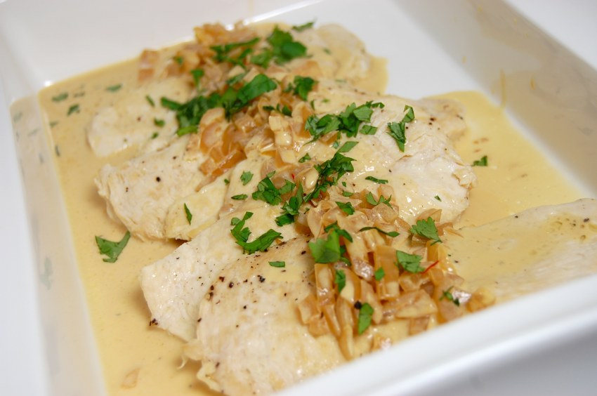 Курица в сметанном соусе