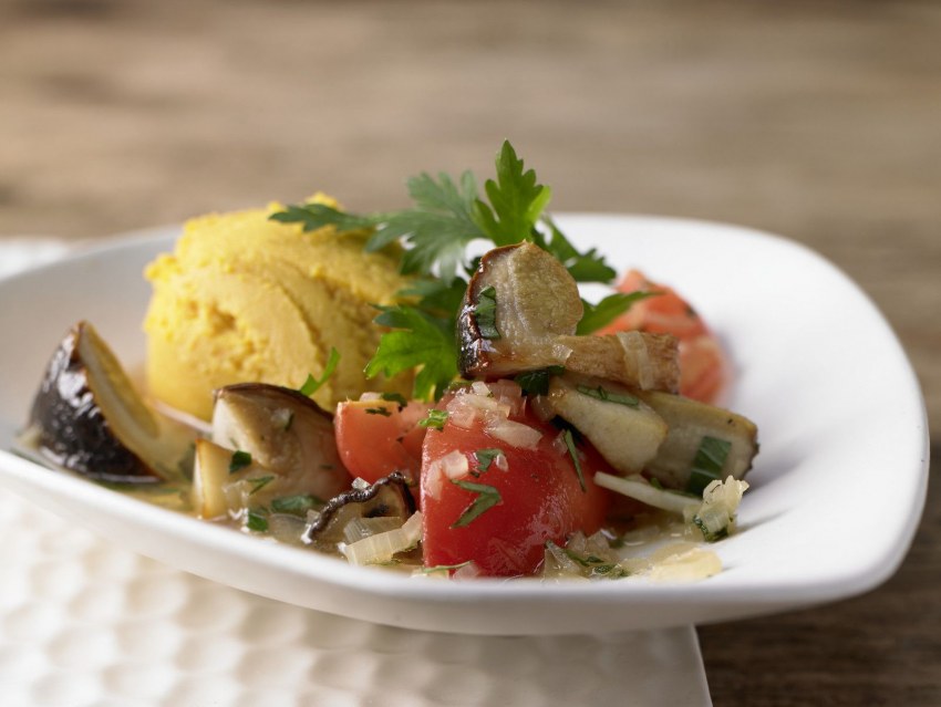 Салат с языком