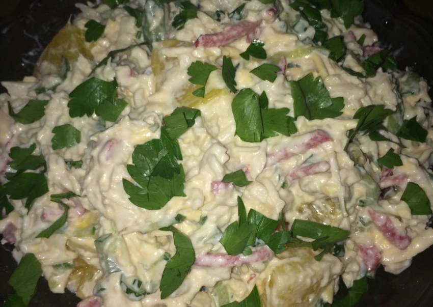 Тёплый салат с куринной печенью