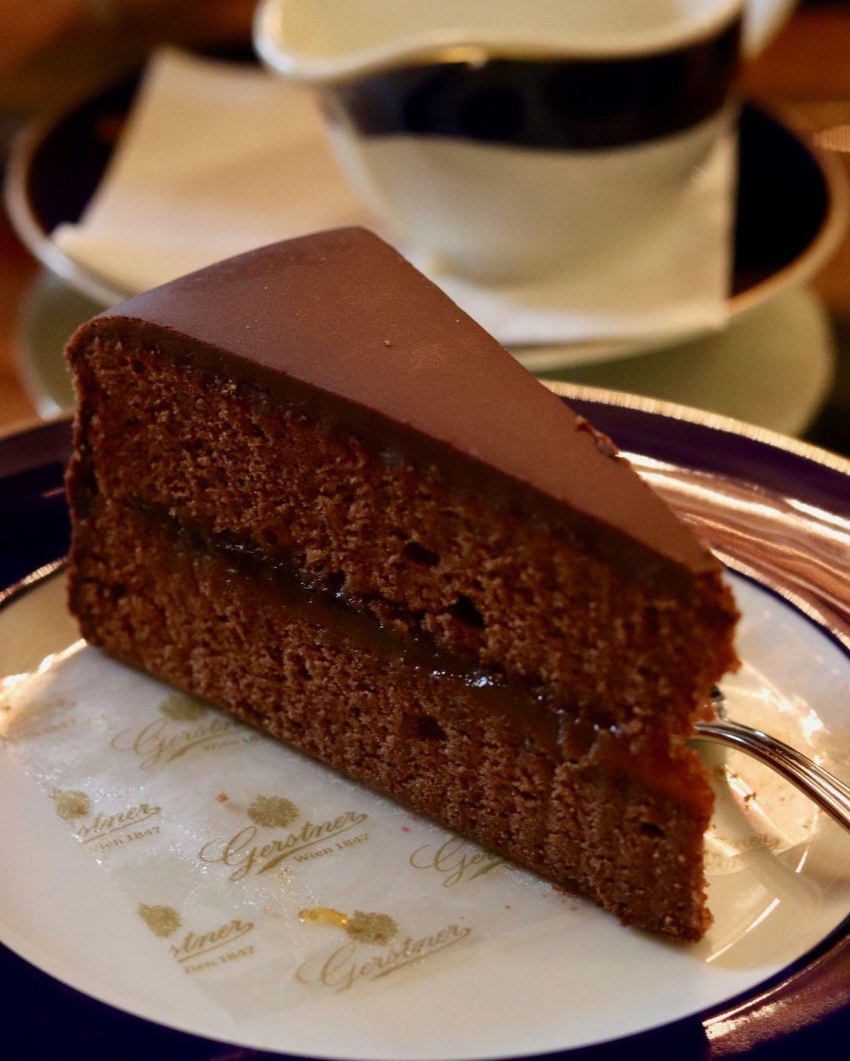 Австрийский торт Захер