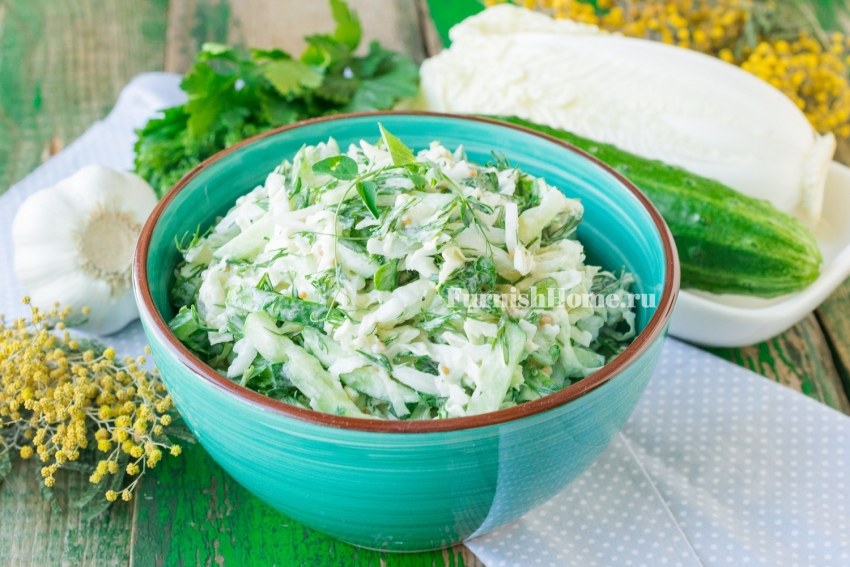 Салат с тунцом и пекинской капустой