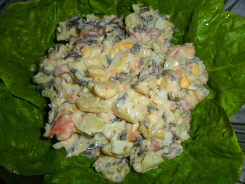 Салат с тофу и нутом