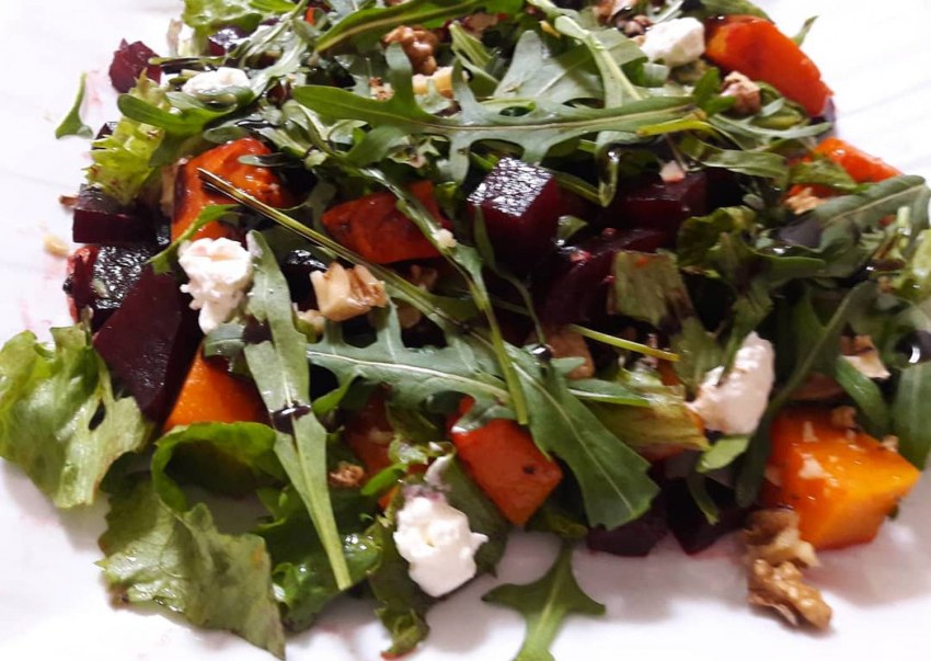 Салат с тыквой и свеклой