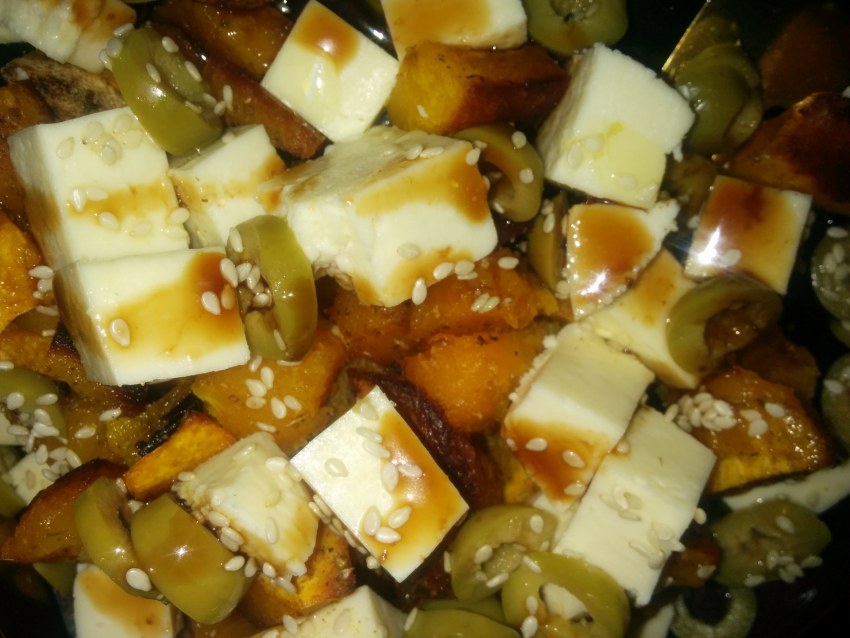 Тыква с брынзой в духовке