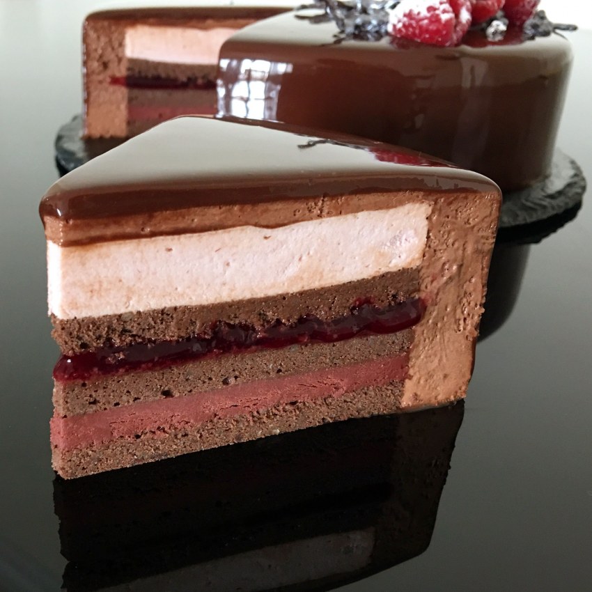 Клубничный бисквит