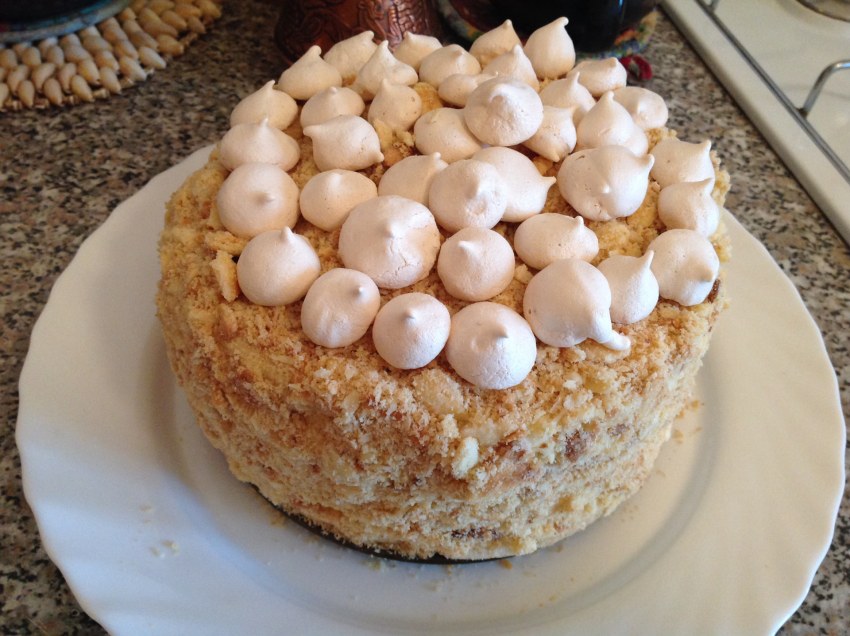 Яблочный пирог манка мука разделитель и так далее