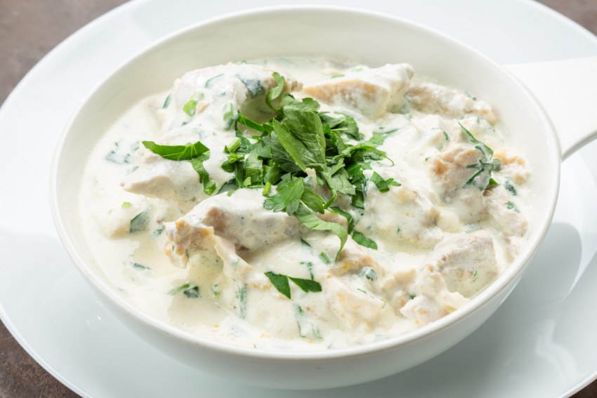 Индейка с грибами в сметанном соусе