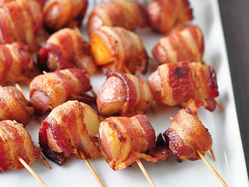 Картофель в беконе запеченный в духовке