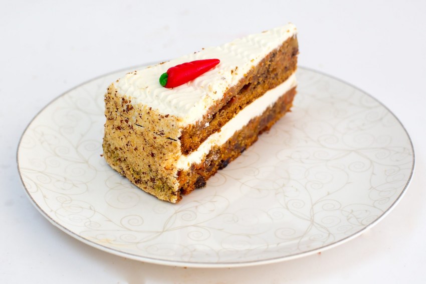 Морковный бисквит и крем чиз