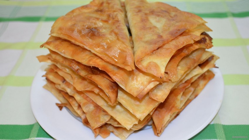 Пирог из лаваша с грибами и сыром