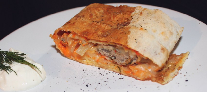 Пирог из лаваша с курицей и сыром