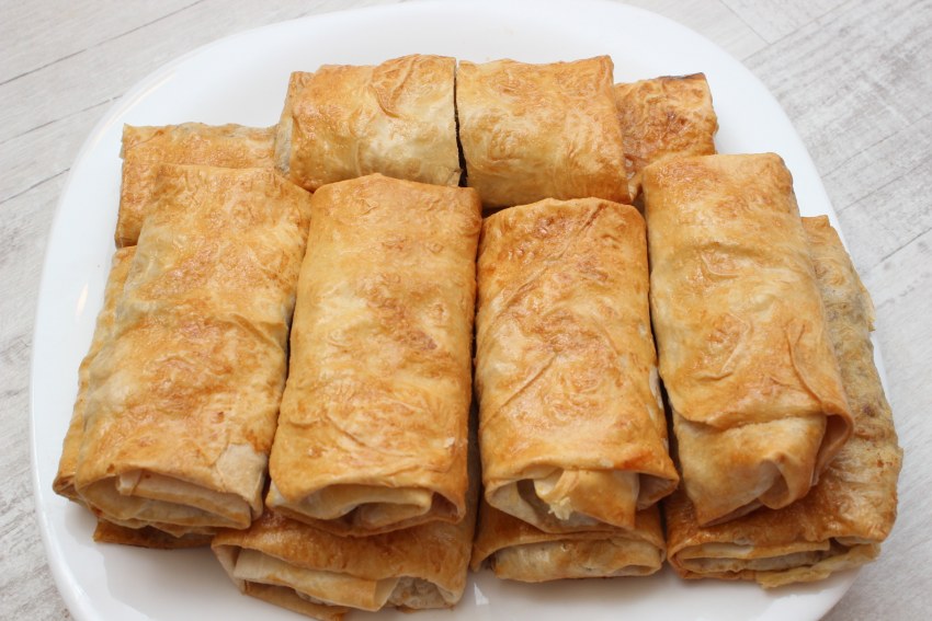 Вкусные закуски из лаваша