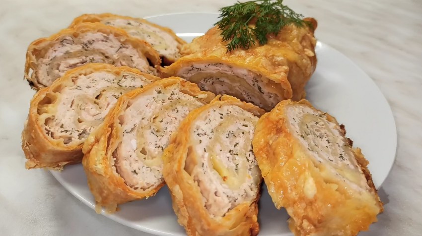 Рулет с фаршем