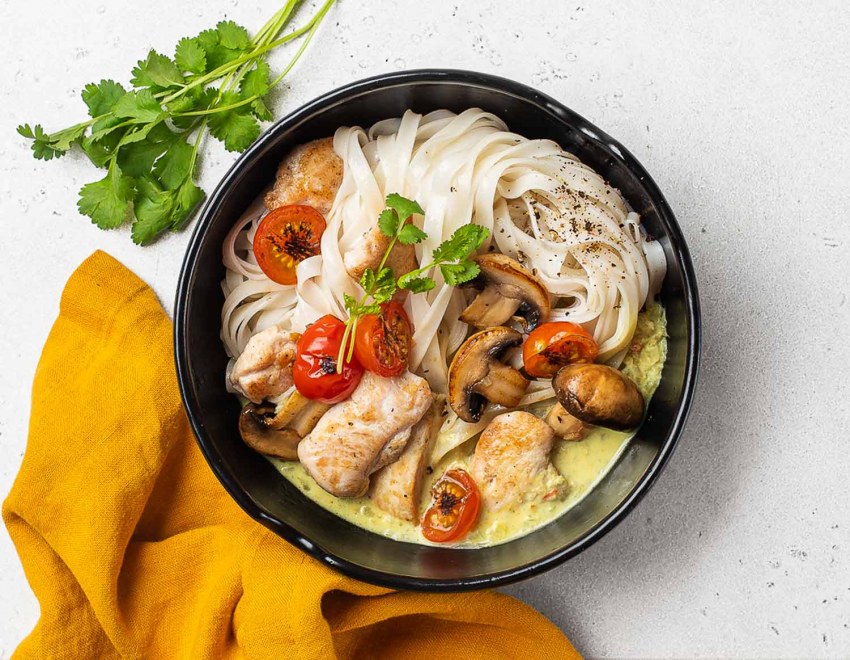 Молочный суп с лапшой