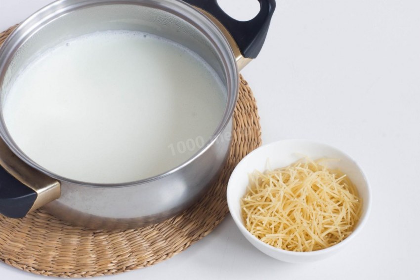 Молочный вермишелевый суп