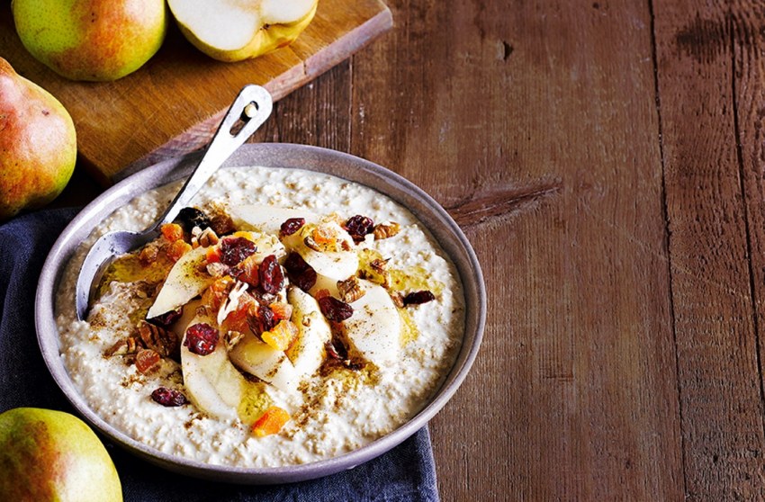 Овсяная каша с грушей и горгонзолой