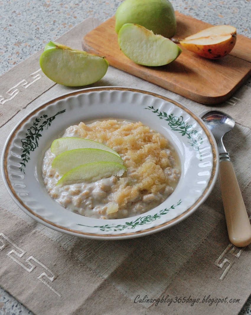 Геркулесовая каша с грушей