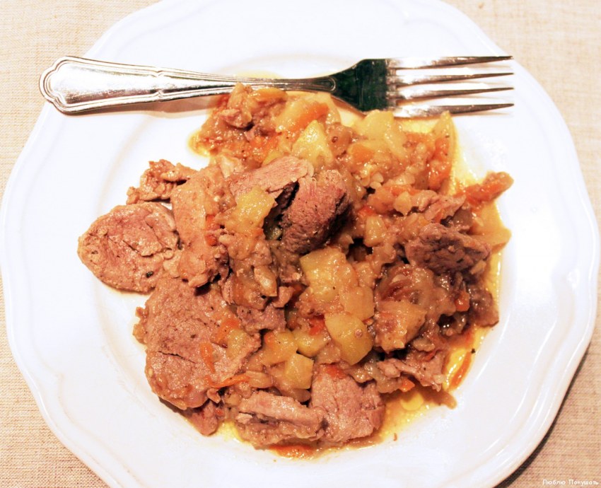 Тушеные овощи с фаршем