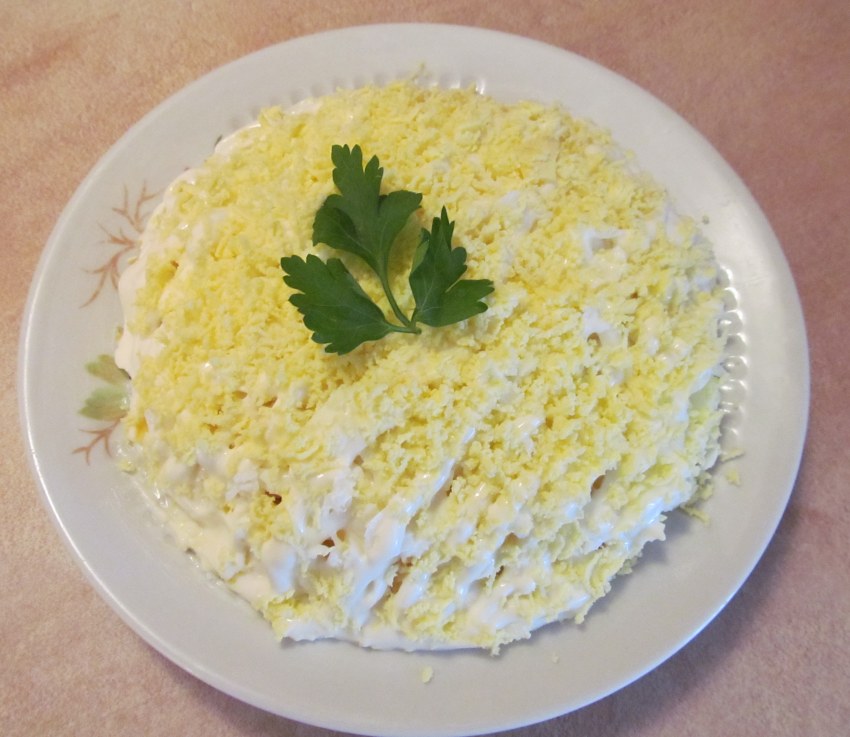 Салат невеста с копченой курицей