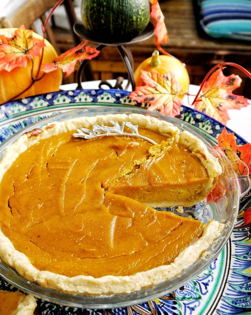 Тыквенный пирог из слоеного теста